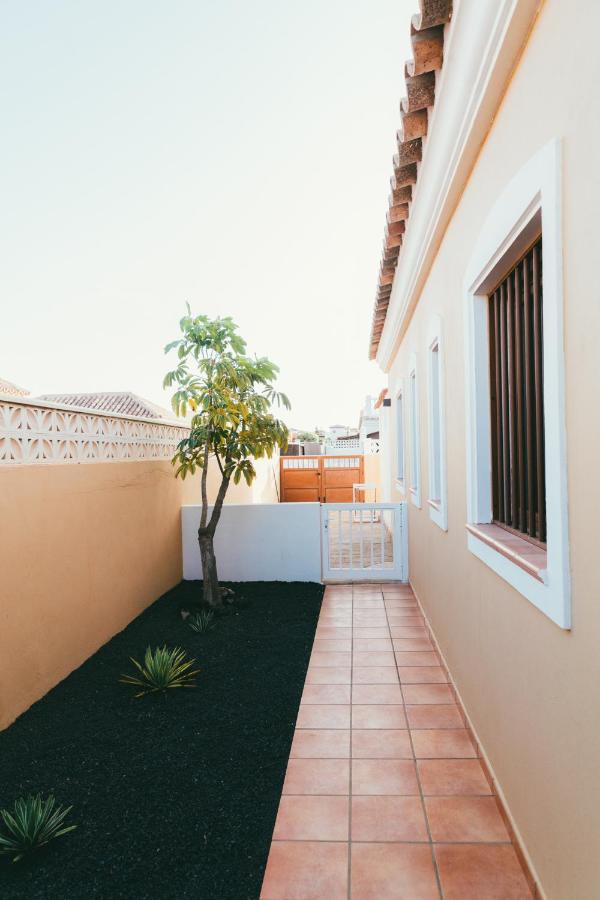 Moderne Villa Met Verwarmd Zwembad In Corralejo Extérieur photo